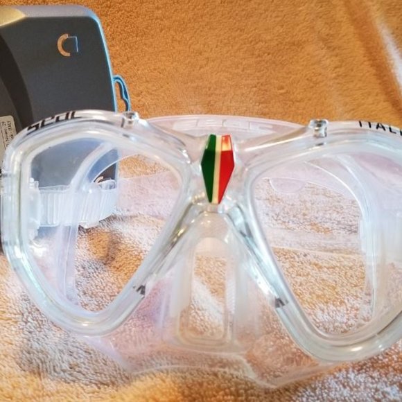 SEAC Italia Limited Edition Diving Mask - Picture 1 of 7